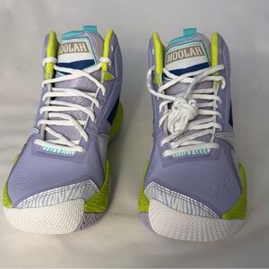 Youth girls mid basketball sneakers